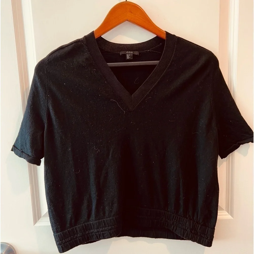 COS Wool V-Neck Top - Picture 2 of 13